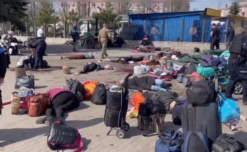 În gara din Kramatorsk, zeci de ucraineni care incercau să părăsească oraşul au fost ucişi de bombele ruse