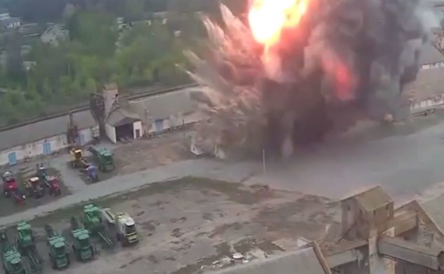 Depozit de cereale din Ucraina, bombardat de armata invadatoare rusă