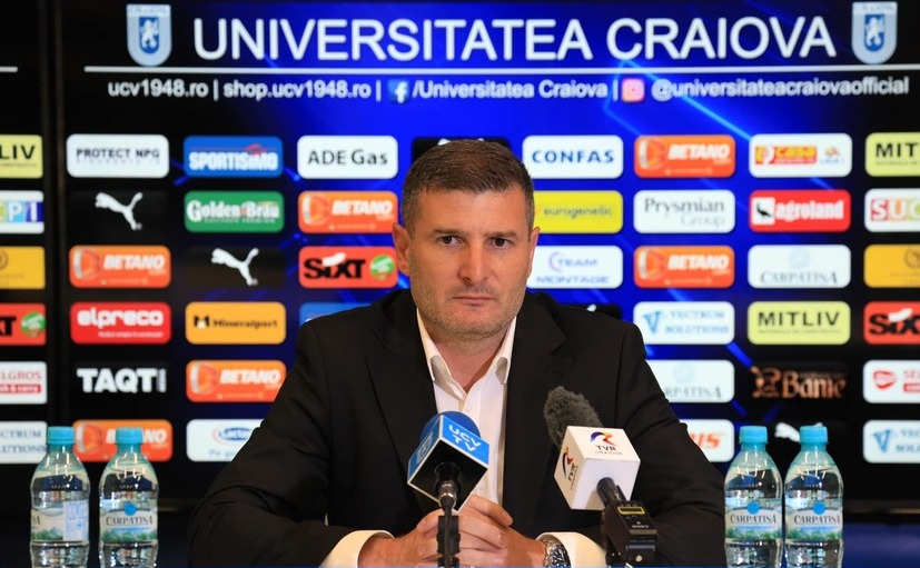 Antrenorul echipei de fotbal Universitatea Craiova, Laszlo Balint.