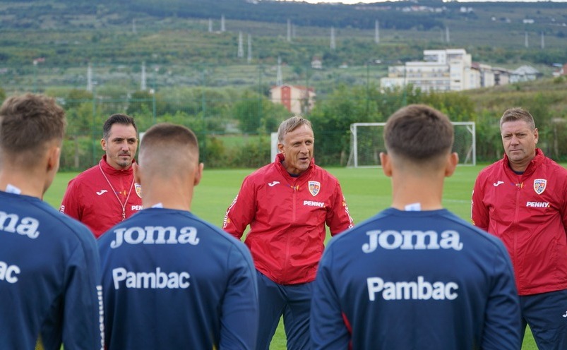 Selecţionerul naţionalei de fotbal Under-21 a României,  Emil Săndoi.