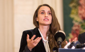 Oana Ţoiu - Ministru de Externe (Epoch Times Romania)