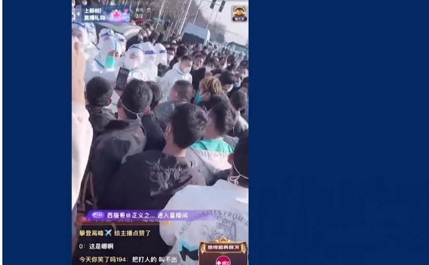 Proteste la uriaşa fabrică de iphone a Foxconn din Zhengzhou, în centrul Chinei, 23 noiembrie 2022