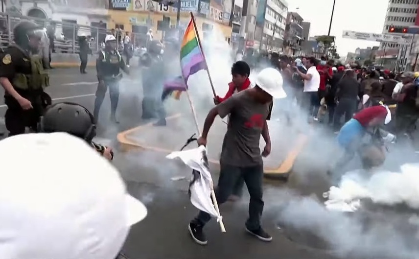 Proteste violente în Peru
