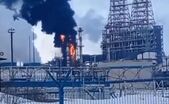 Incendiu la o rafinărie de petrol aparţinând firmei Lukoil, din oraşul rus Nijni Novgorod (Twitter - captură ecran)