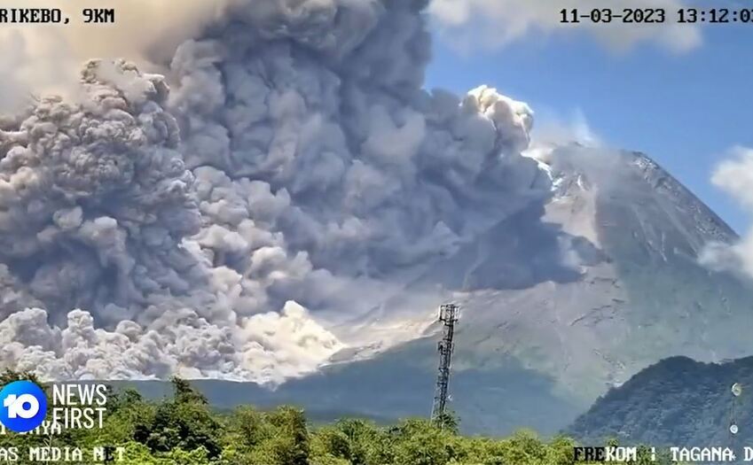Vulcanul Merapi din Indonezia a erupt, 11 martie 2023