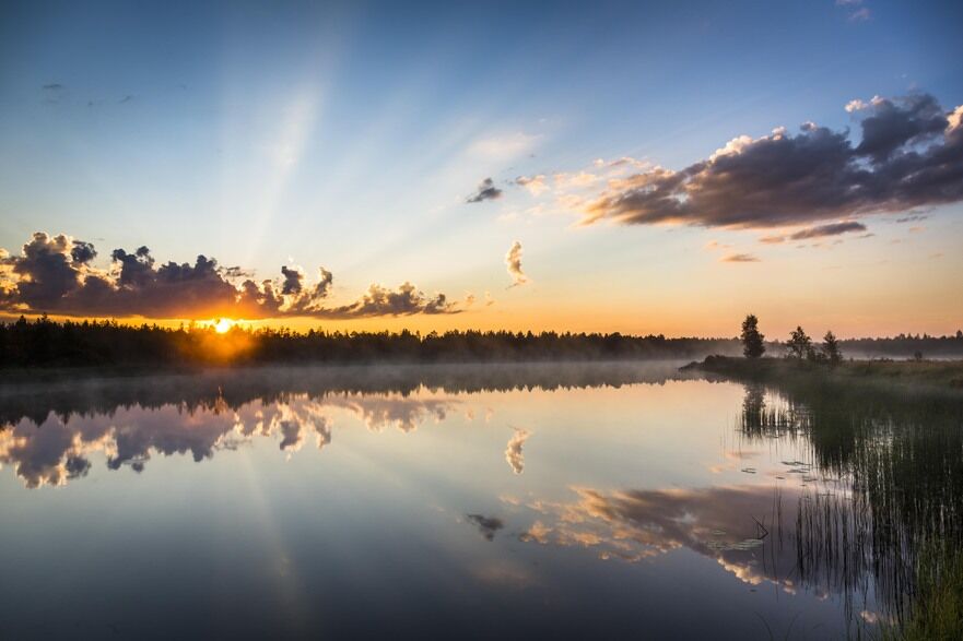 O scenă superbă pe malul lacului la Ranua Resort din Finlanda. (Prin amabilitatea staţiunii Ranua)