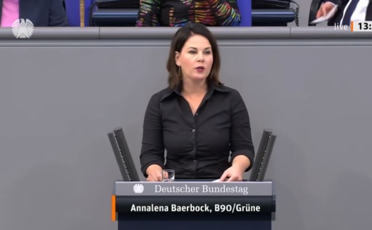 Ministrul german de Externe, Annalena Baerbock (Youtube - captură ecran)