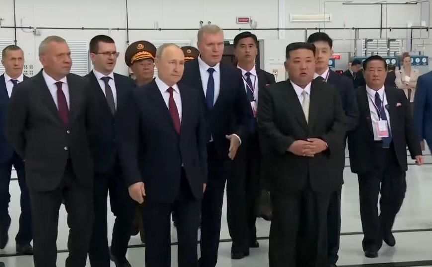 Vladimir Putin şi Kim Jong-un la Cosmodromul Vostochny din regiunea Amur, Rusia, 13 septembrie 2023