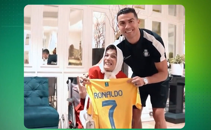 Cristiano Ronaldo împreună cu pictoriţa iraniană Fatima Hamami