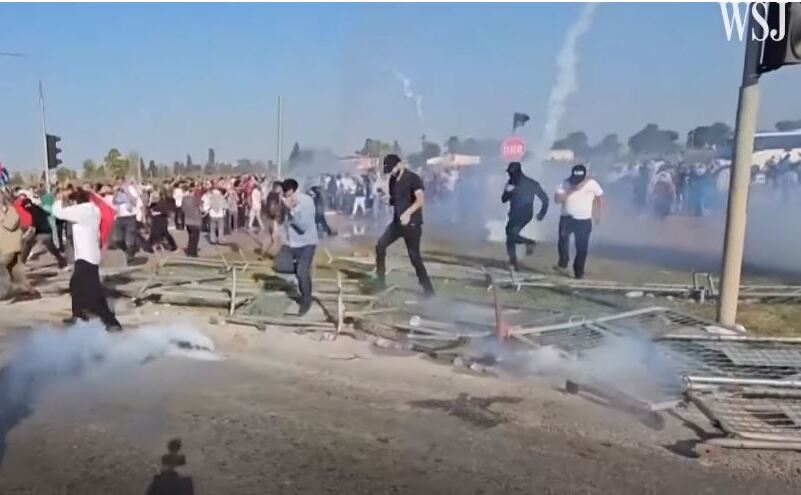 Poliţia turcă a lansat gaze lacrimogene pentru a dispersa un miting pro-palestinian organizat, duminică, în faţa bazei militare de la Incirlik, care găzduieşte forţe americane, 5 noiembrie 2023