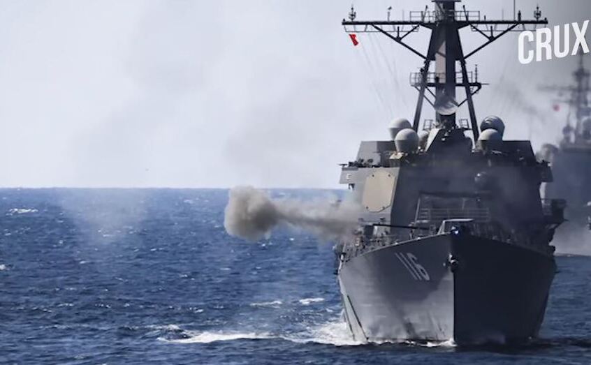 USS Thomas Hudner, un distrugător din clasa Arleigh Burke, a interceptat mai multe drone de atac lansate din Yemen în timp ce patrula în apele din Marea Roşie