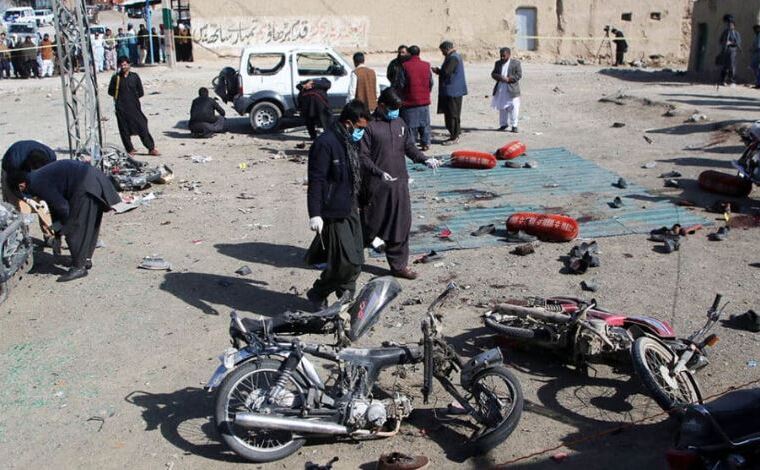 Două explozii în apropierea birourilor candidaţilor electorali din provincia Balochistan din sud-vestul Pakistanului au ucis miercuri 26 de persoane şi au rănit zeci de persoane, 7 februarie 2024