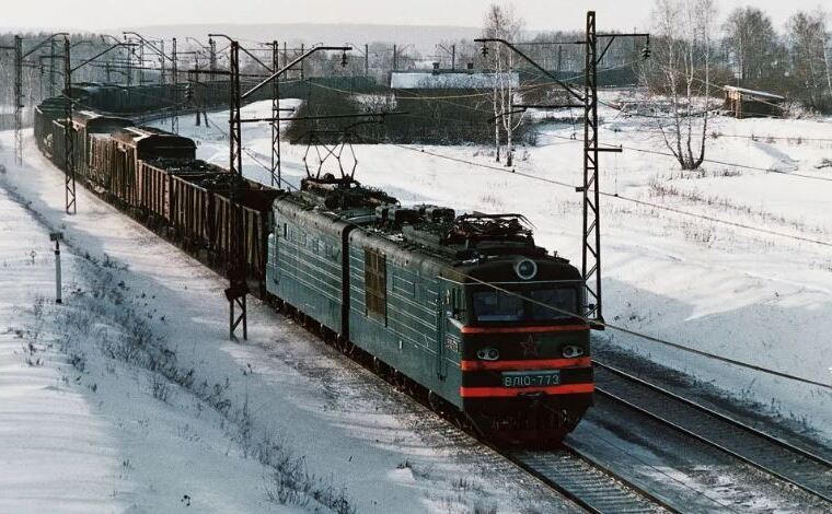 Tren de marfă rusesc într-o fotografie nedatată. Imagine cu scop ilustrativ.