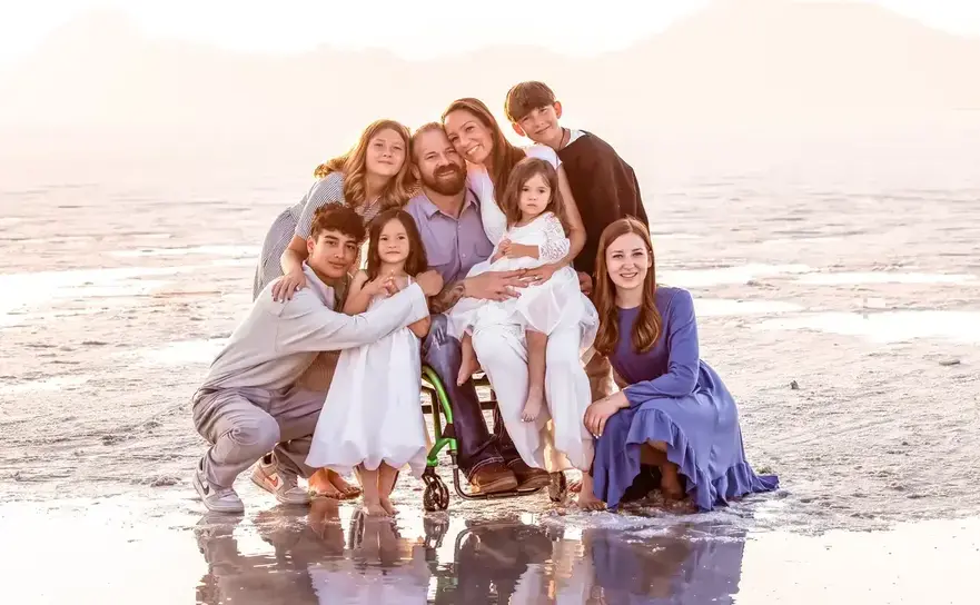 Dan Kotter şi soţia sa, Andrea Kotter, împreună cu copiii lor. (Prin amabilitatea Andreei Kotter)