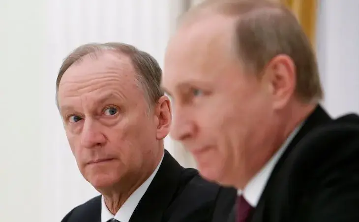 Nikoli Patruşev, omul care susură în urechea lui Vladimir Putin (SERGEI KARPUKHIN  / POOL / AFP via Getty Images)