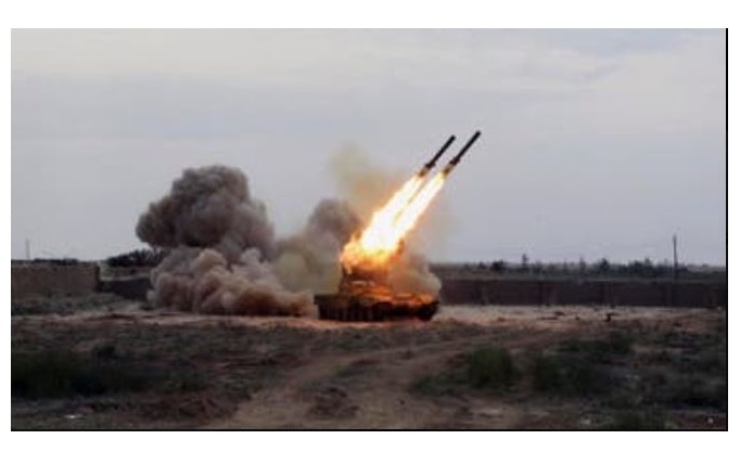 Cel puţin cinci rachete au fost lansate din oraşul irakian Zummar spre o bază militară americană din nord-estul Siriei, 21 aprilie 2024