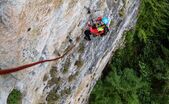 Salvamontiştii din Zarneşti în Prăpăstiile Zărneştiului (Lucian Anghel)