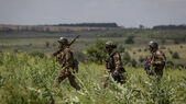 Soldaţi pe frontul ucrainean (Global Images Ukraine via Getty Images)