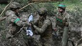 Soldaţi în Ucraina (GENYA SAVILOV  / AFP  / Getty Images)