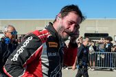 Keanu Reeves conduce în timpul cursei auto GR Cup Series de la Indianapolis Motor Speedway, 5 octombrie 2024 (AP Photo)