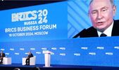 Vladimir Putin la summitul BRICS Business Forum (Getty Images)