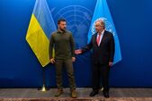 Preşedintele Zelenski (st)a respins vizita secretarului general al ONU, Antonio Guterres în Ucraina după ce acesta a participat la summitul BRICS în Rusia (Getty Images)