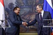 Ali Yusuf Sharif şi Serghei Lavrov (POOL/AFP via Getty Images)