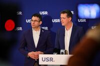 Ştefan Pălărie şi Ionuţ Moşteanu (USR)