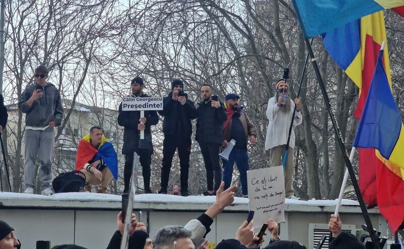 Protest pro-Călin Georgescu la Parchetul General