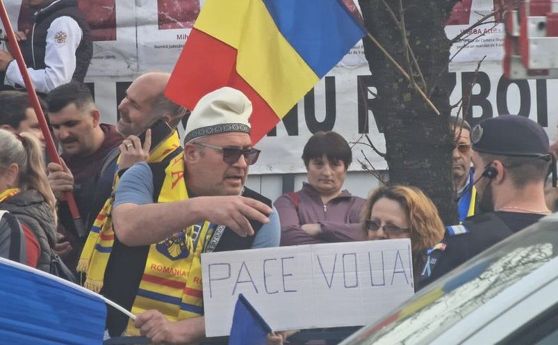 Protest pro-Călin Georgescu în faţa Curţii Constituţionale