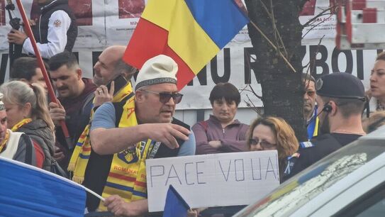 Protest pro-Călin Georgescu în faţa Curţii Constituţionale