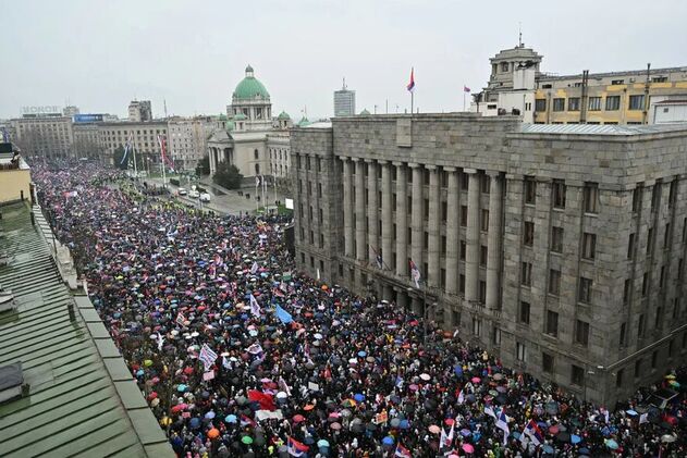 Protest masiv la Belgrad, 15 martie 2025 (Andrej Isakovic/AFP via Getty Images)