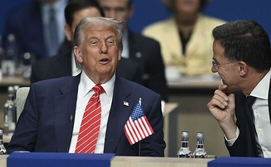 Trump, Rutte la summitul NATO, Haga, iunie 2025 (Utku Ucrak/Anadolu via Getty Images)