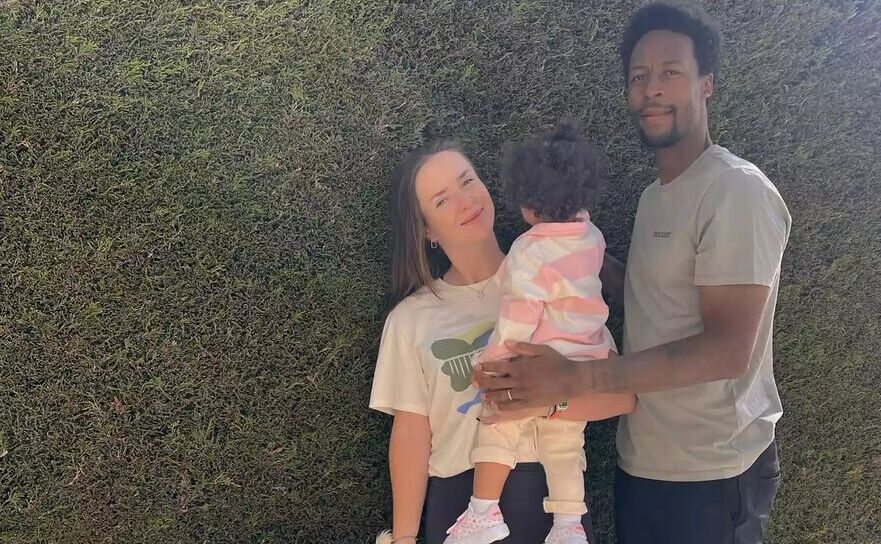 Gael Monfils, Elina Svitolina şi fiica lor Skai (Elina Svitolina/Instagram)