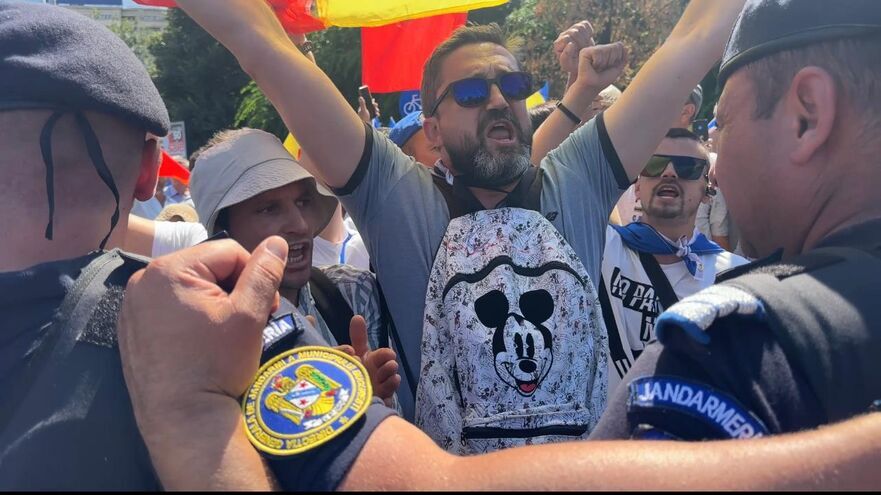 Protest (Anca Cernat)