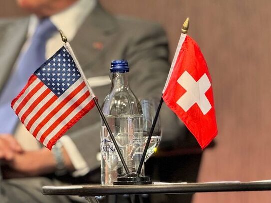  (Facebook - Guy Parmelin)