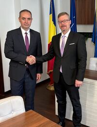 Alexandru Nazare şi Michael Dickerson (Facebook)