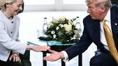 Ursula von der Leyen, Donald Trump (Brendan Smialowski / AFP / Getty)