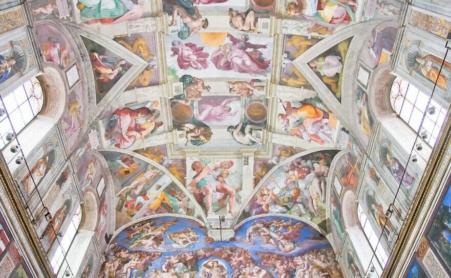 Capela Sixtină a lui Michelangelo şi fresca „Judecata de Apoi”. (Michele Falzone/Getty Images)