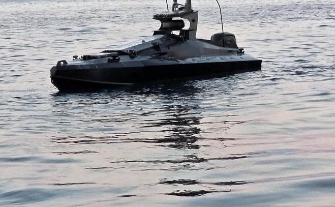 Dronă marină